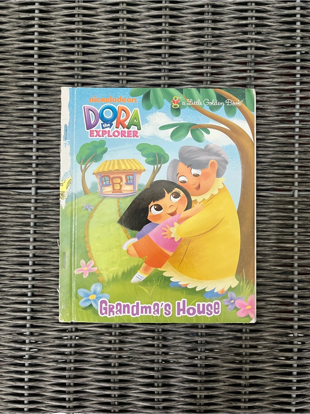 Grandma's House (Dora the Explorer) (Little Golden Book) - Hardcover 2013